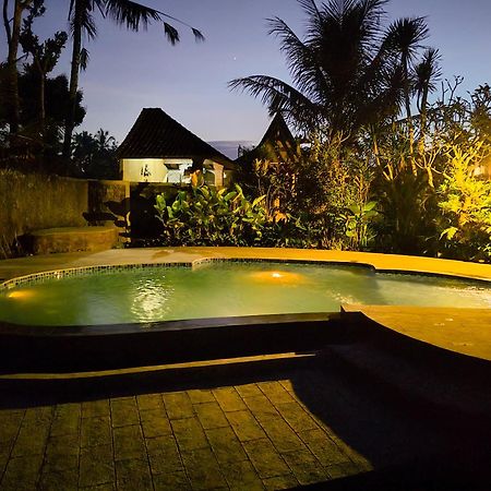 شقة Tangkas House Tampaksiring المظهر الخارجي الصورة